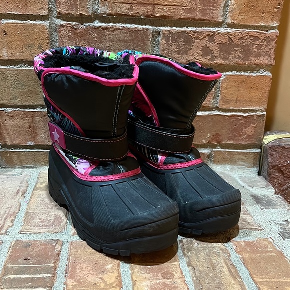 athletech snow boots